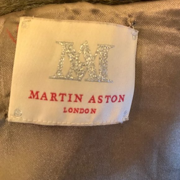 Martin Aston London Faux Fur Vest - Picture 3 of 3